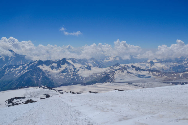 summer trip to Elbrus - Foto, Imagen