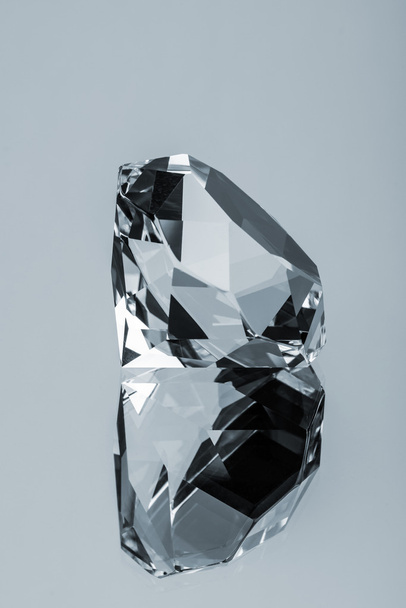 Diamond en reflectie - Foto, afbeelding