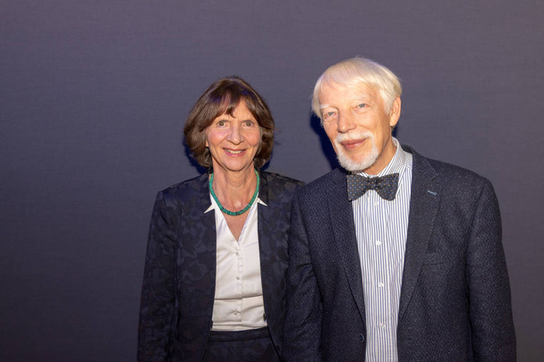 FRANKFURT AM MAIN, Germania - 12 ottobre 2018: Aleida Assmann e Jan Assmann alla 70esima Fiera del Libro di Francoforte / Buchmesse Frankfurt
 - Foto, immagini