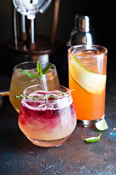 Variety of seasonal cocktails - Foto, Bild