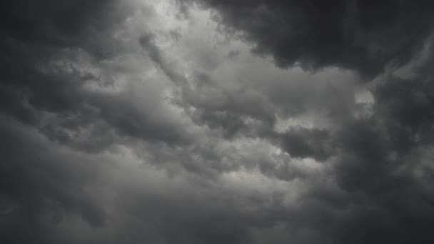 gri fırtına bulutları timelapse - Video, Çekim