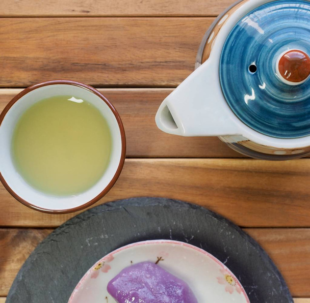 Aziatische traditionele drink groene thee - Foto, afbeelding