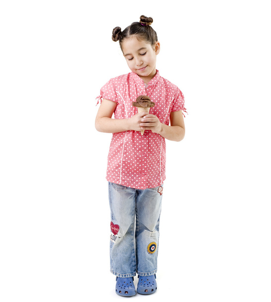 Little girl eating ice cream - Valokuva, kuva