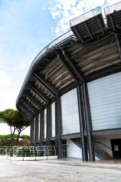 Estadio Central de Tenis Nicola Pietrangeli en Roma, exterior
 - Foto, Imagen