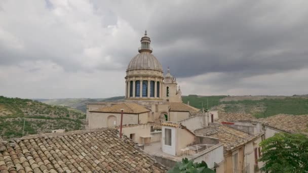 Duomo di San Georgio à Raguse. Architecture de la Sicile, Italie
. - Séquence, vidéo