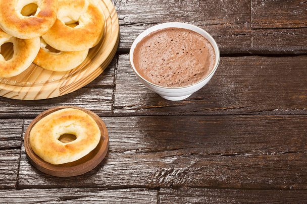 Pandequeso traditional Colombian food - Hot drink chocolate - Photo, Image