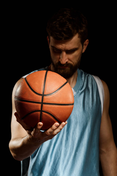 Portrait of basketball player - Fotoğraf, Görsel