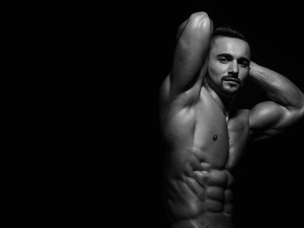 bodybuilder with muscular body in underwear pants - Foto, Imagen