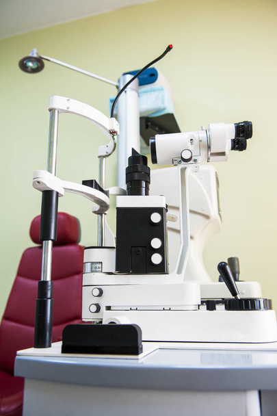 stanza di oftalmologia in clinica
 - Foto, immagini
