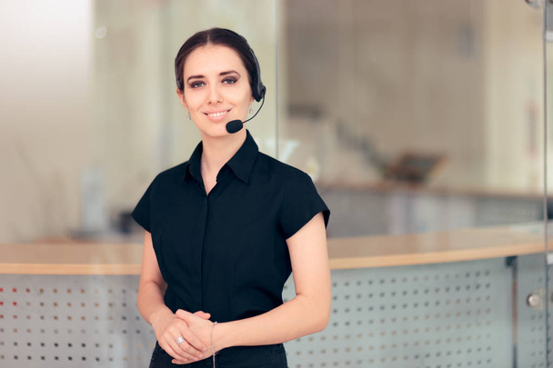 Call Center Customer Service Operator at Workplace  - Foto, imagen