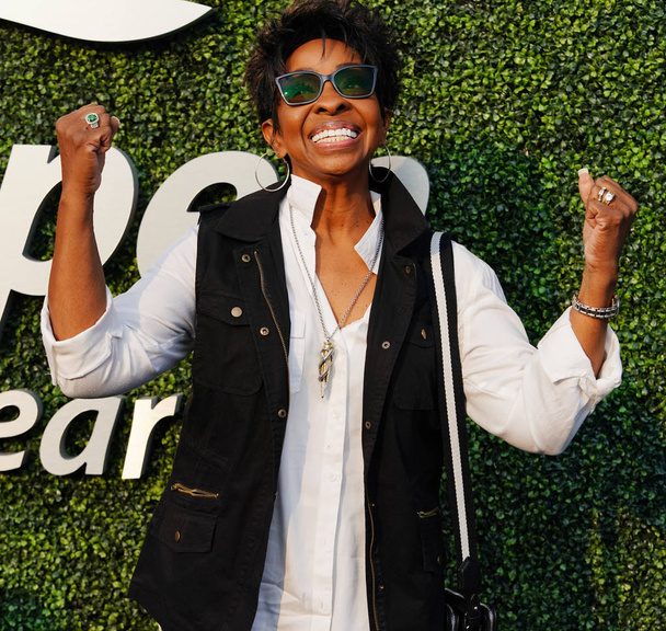 NEW YORK - AUGUST 27, 2018: American soul singer and songwriter Gladys Knight on the blue carpet before 2018 US Open opening night ceremony at Tennis Center in New York - Photo, image
