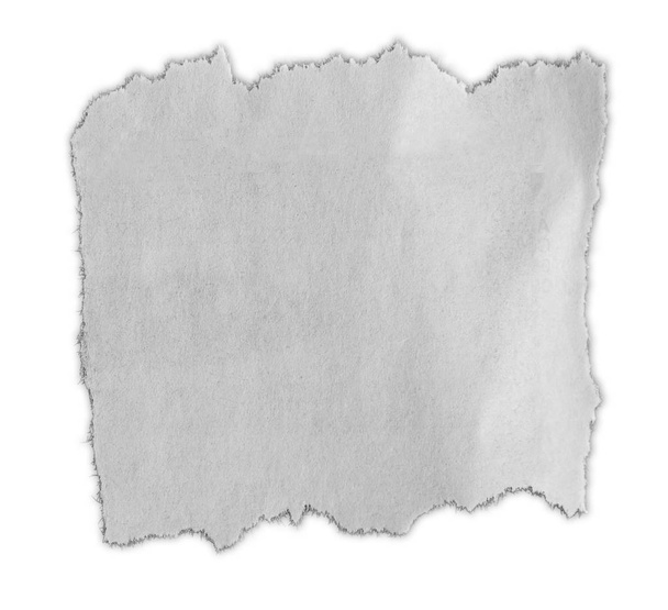 A sima háttérben elszigetelt szakadt papírra  - Fotó, kép