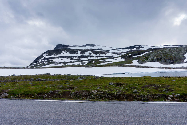 Mountain landscape along the National tourist route Aurlandstjellet. Flotane. Bjorgavegen. Western Norway - Fotó, kép