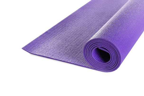 Tapete de ioga de cor no fundo branco
 - Foto, Imagem