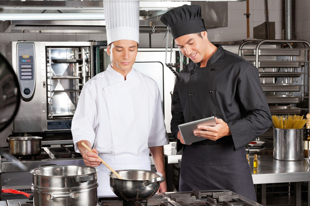 Chefs Preparing Food In Kitchen - Foto, Imagem