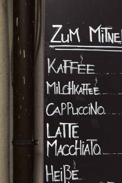kávézó tábla német szavak termékek Dél-Németország - Fotó, kép
