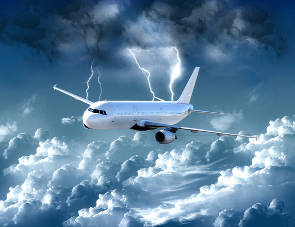 Avión en la tormenta
 - Foto, imagen