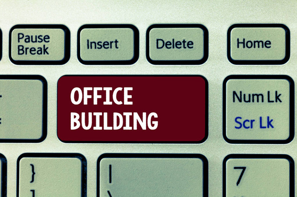Fogalmi kézírás az Office Building-ről. Üzleti fotó bemutató Kereskedelmi épületek használják kereskedelmi célokra - Fotó, kép