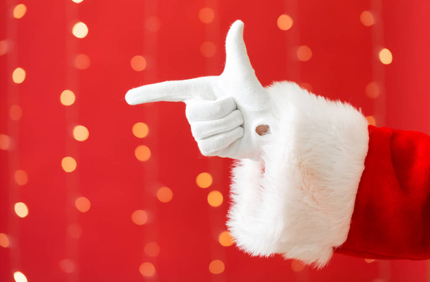 Père Noël avec geste pointu
 - Photo, image