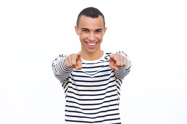 Retrato de un joven feliz señalando con los dedos
 - Foto, Imagen
