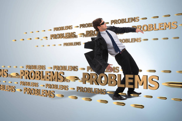 Business problem and challenge concept with businessman - Foto, Bild
