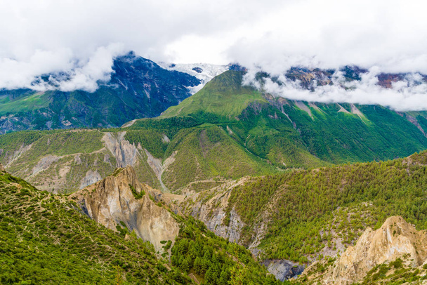Nature view in Annapurna Conservation Area, a hotspot destination for mountaineers and Nepal's largest protected area. - Fotó, kép