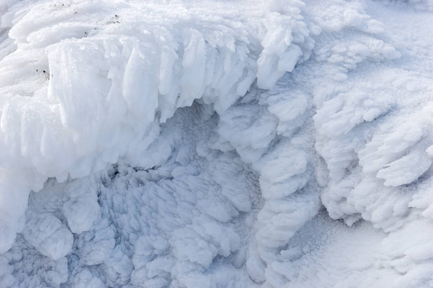 雪と氷の自然な風合い。冬の背景 - 写真・画像