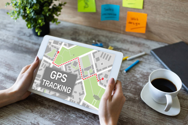 Sledování mapy na obrazovce zařízení GPS (globální poziční systém). - Fotografie, Obrázek
