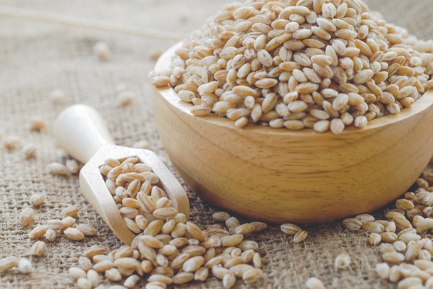 perlas semillas de grano de cebada en backgroun
 - Foto, imagen