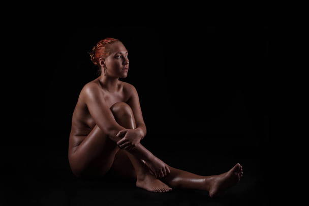 女性人、nu 芸術の裸の美しい姿 - 写真・画像