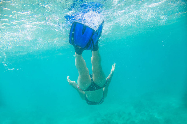 Hawaii nő, snorkeling - Fotó, kép