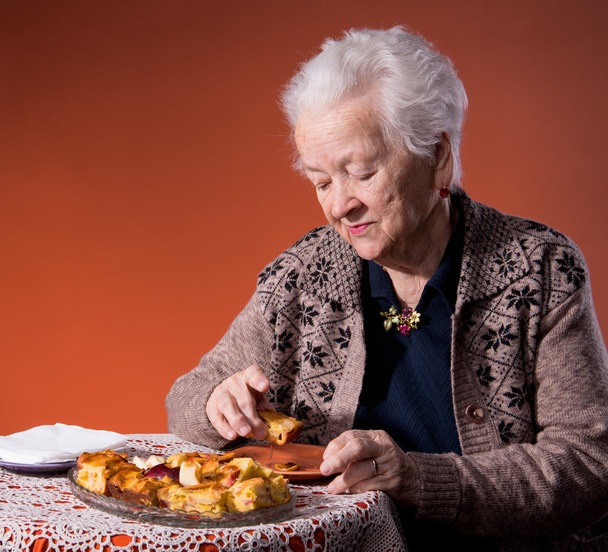 Vezető nő jóízű almás pite - Fotó, kép