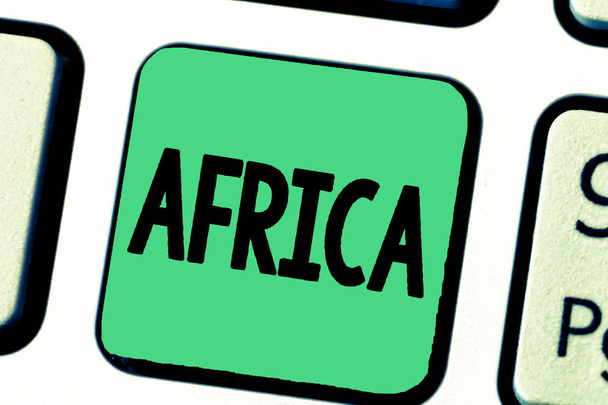 Texte écrit Afrique. Concept d'entreprise pour les mondes deuxième plus grand et deuxième continent le plus peuplé arabe
 - Photo, image