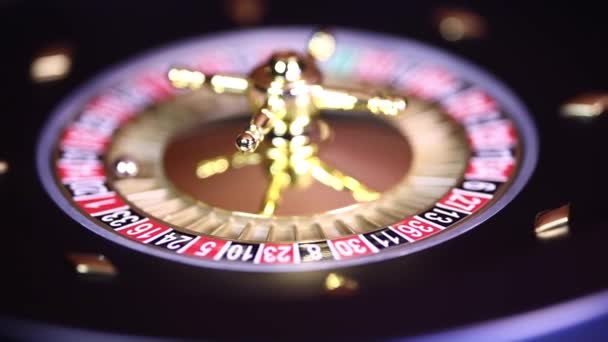 Колесо рулетки в казино "Покер Чіпс". - Кадри, відео