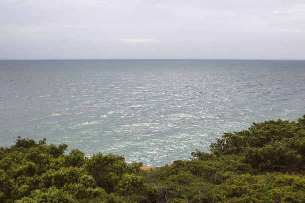 アンダルシアの大西洋の嵐の崖 - 写真・画像