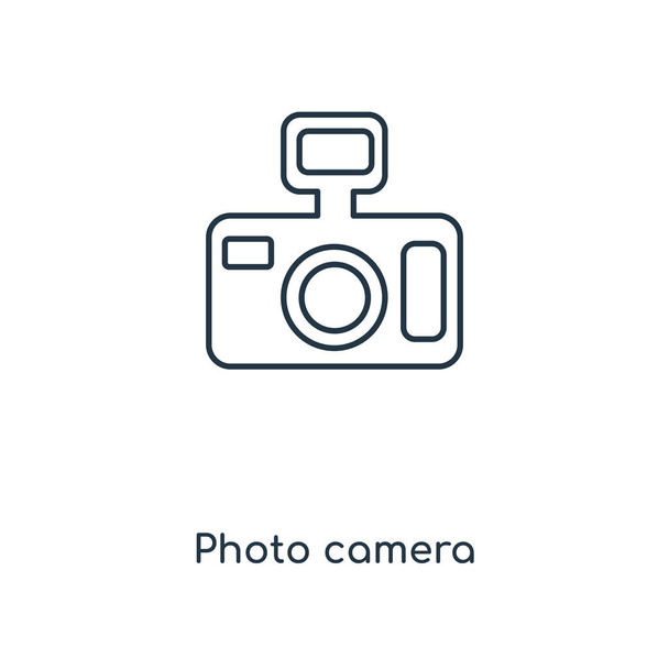 photo camera icon in trendy design style. photo camera icon isolated on white background. photo camera vector icon simple and modern flat symbol for web site, mobile, logo, app, UI. photo camera icon vector illustration, EPS10. - Vector, Image