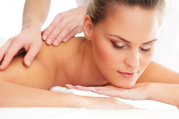 Young attractive woman getting spa treatment - Foto, Bild