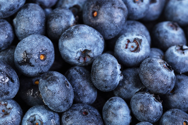 Close view of fresh ripe blueberries - Foto, afbeelding