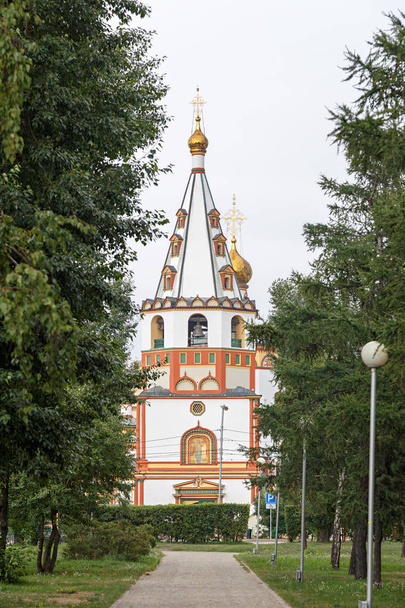 Rosja, Irkuck. Katedra w Objawienia Pańskiego. Cerkiew, Kościół katolicki - Zdjęcie, obraz