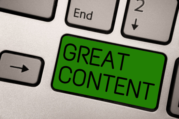Writing note showing Great Content. Business photo showcasing Satisfaction Motivational Readable Applicable Originality Keyboard green Intention create computer computing reflection document. - Photo, Image