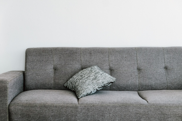 Μαξιλάρι στον καναπέ, Λεπτομέρειες του σαλονιού - Φωτογραφία, εικόνα