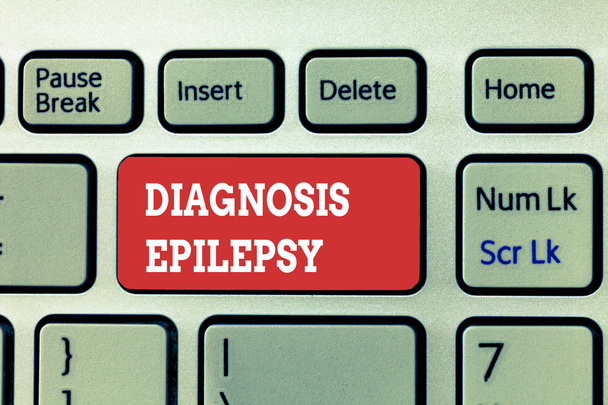Handschriftliche Textdiagnose Epilepsie. Konzept bedeutet Störung, bei der die Gehirnaktivität anormal wird - Foto, Bild