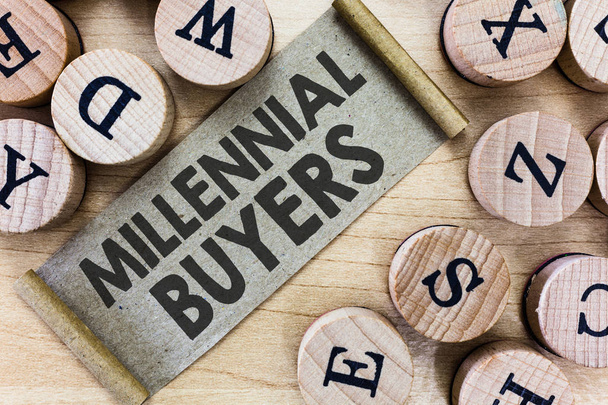 Σύμβολο κειμένου που δείχνει Millennial Αγοραστές. Εννοιολογική φωτογραφία Τύπος καταναλωτών που ενδιαφέρονται για τα trending προϊόντα - Φωτογραφία, εικόνα