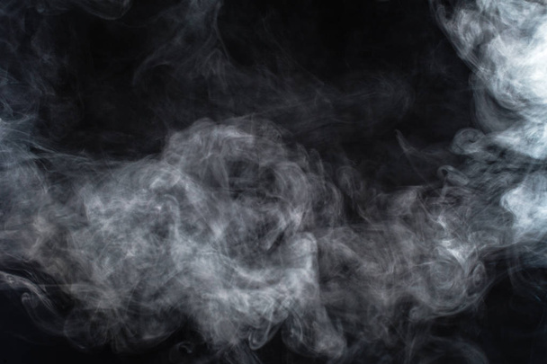 white Smoke on black background - Valokuva, kuva