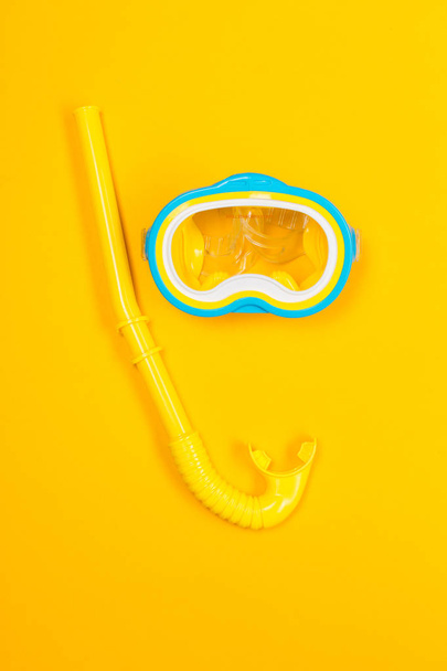diving goggles isolated on color background - Fotoğraf, Görsel