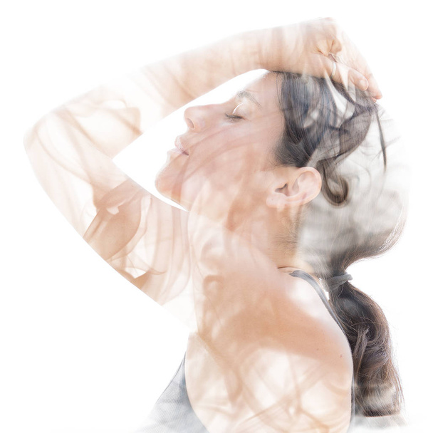 An illusory and dreamy feeling created by swirls of smoke - Fotoğraf, Görsel