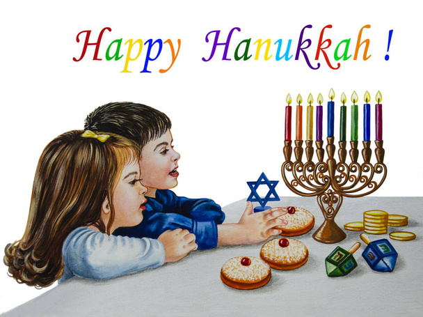 Menino e menina estão felizes com presentes para o feriado Hanukkah
 - Foto, Imagem