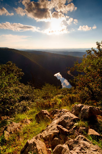 View of Mt. Minsi from the top of Mount Tammany near the Delaware Water Gap - Fotó, kép