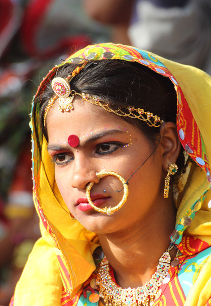 Portrait of Indian girl Pushkar camel fair - Foto, immagini