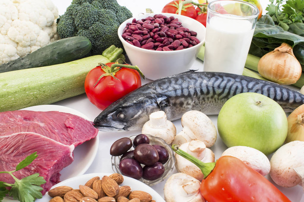 Alimentos saludables recomendados para la diabetes y la hipertensión
. - Foto, Imagen